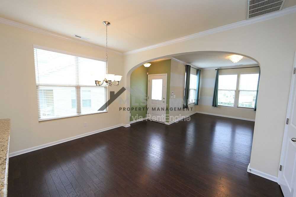 200 Mt Evans Dr - Photo 6 of 19