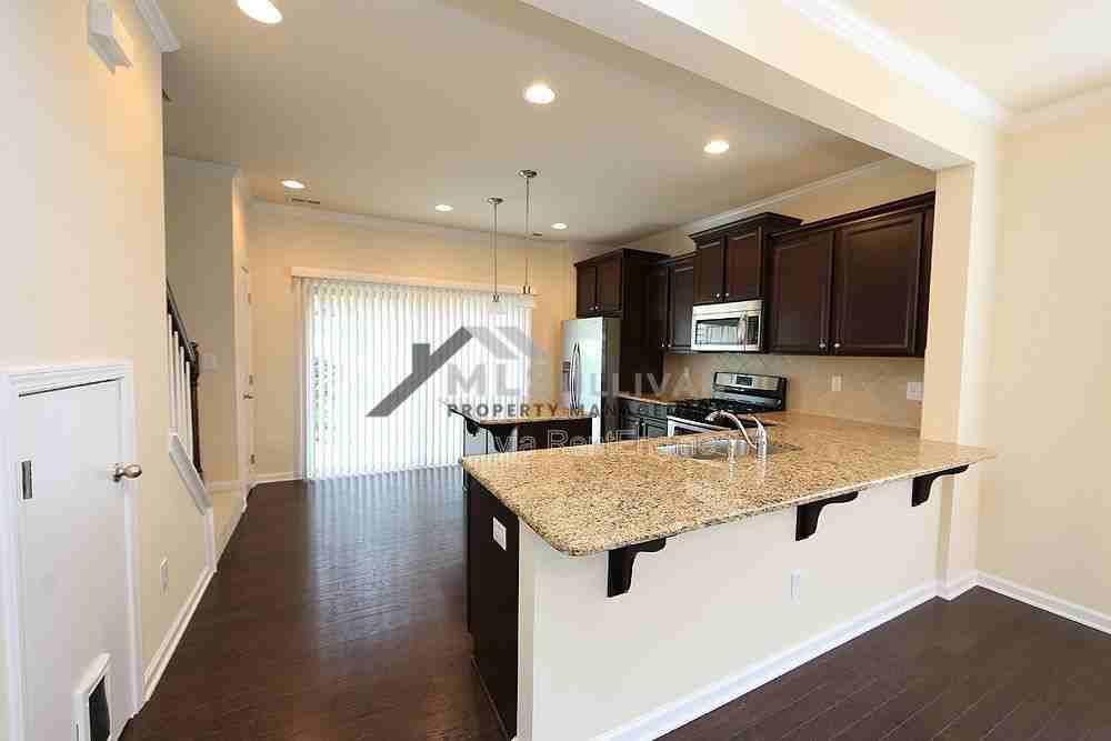200 Mt Evans Dr - Photo 7 of 19