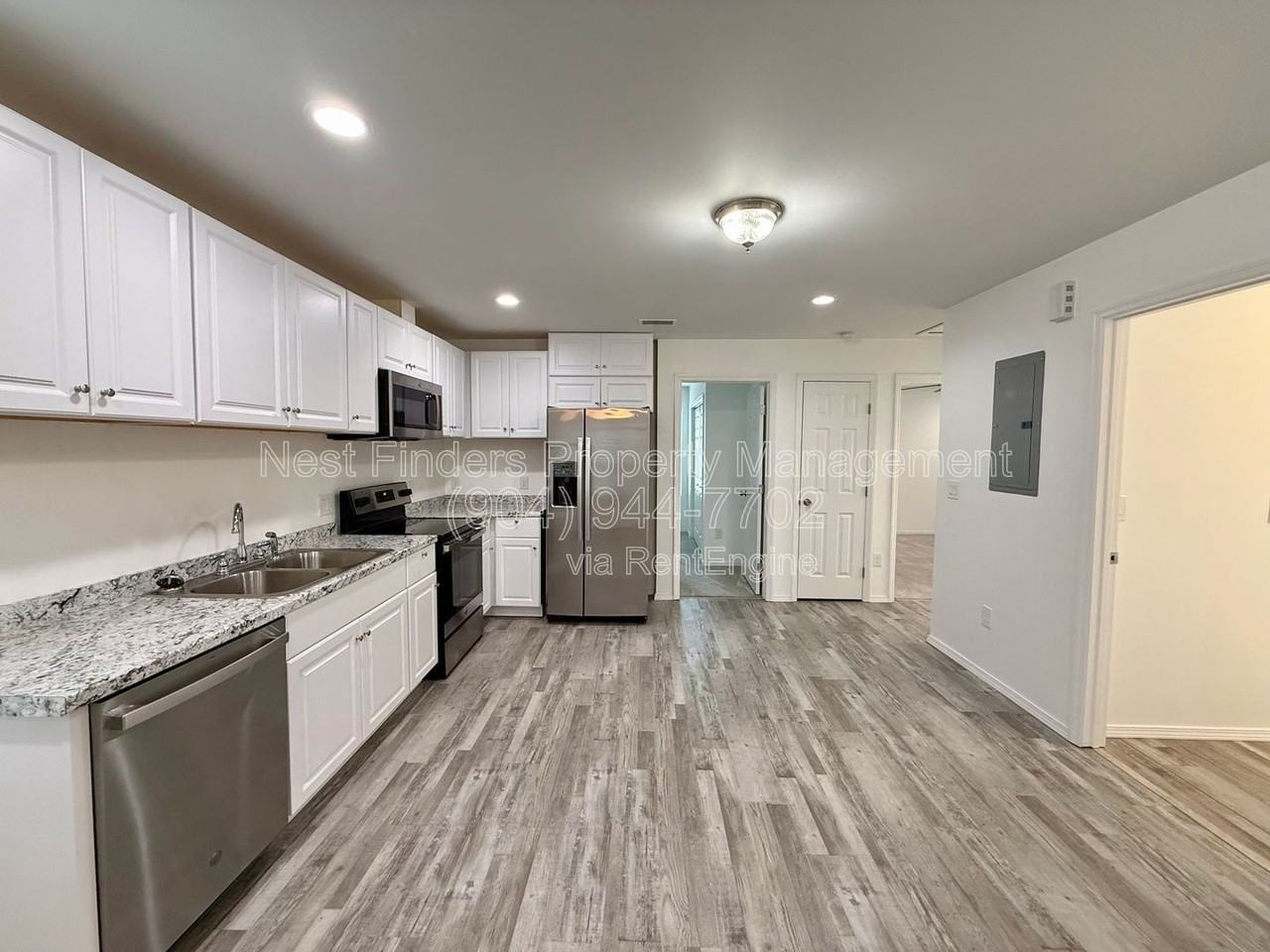 2220 Flesher Ave - Photo 3 of 20