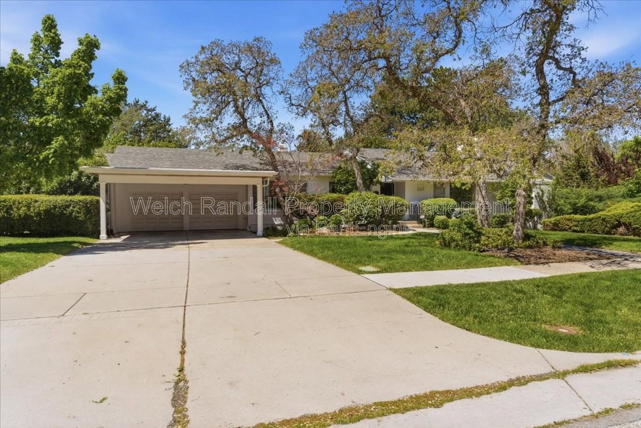 3269 Polk Ave - Photo 4 of 46