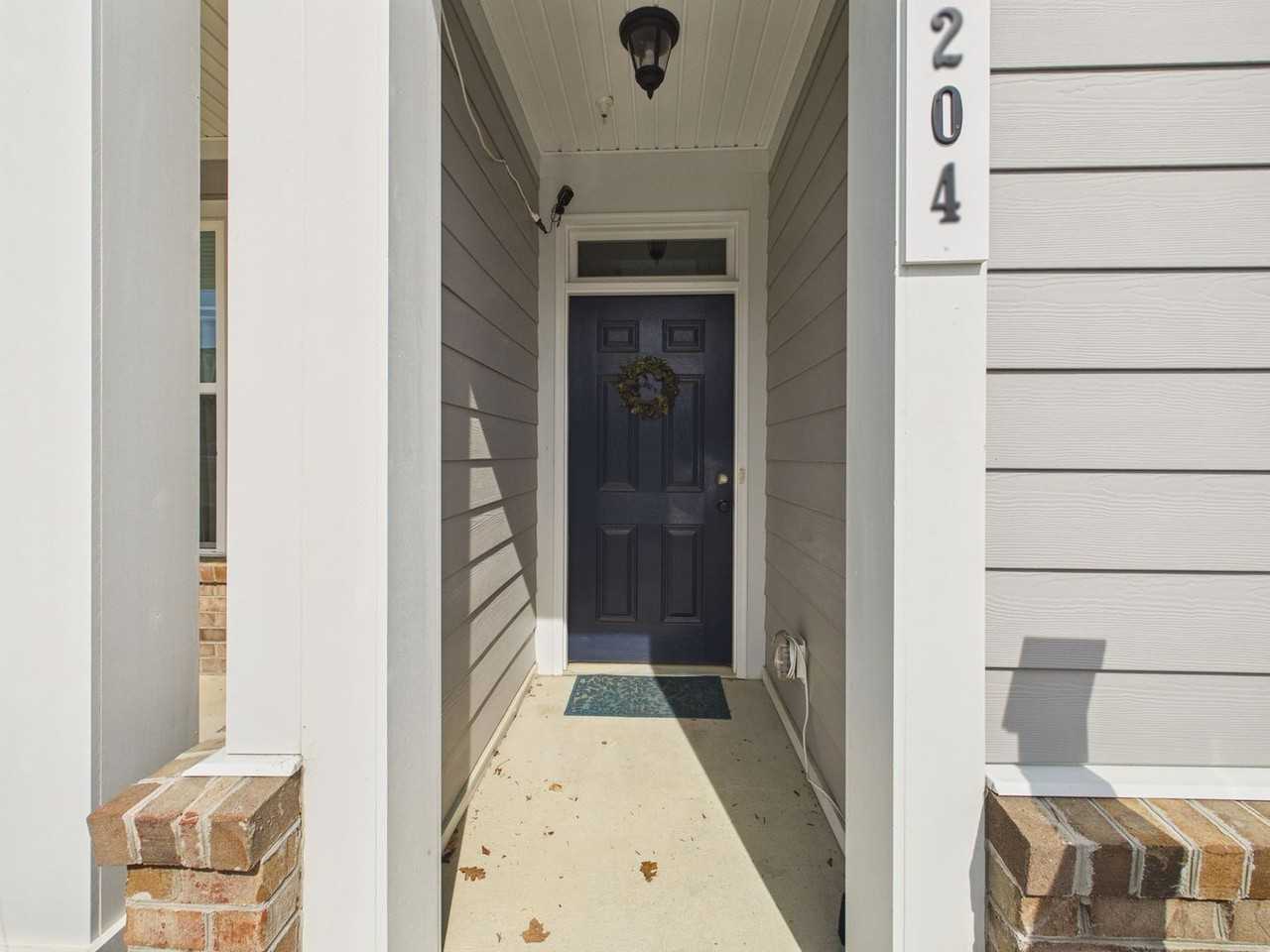 12102 Oxford Landing Dr #204 - Photo 4 of 32