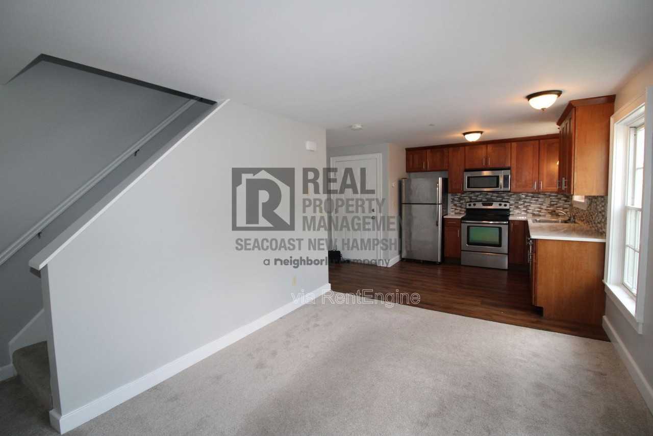 55 Hanover St #C - Photo 2 of 21