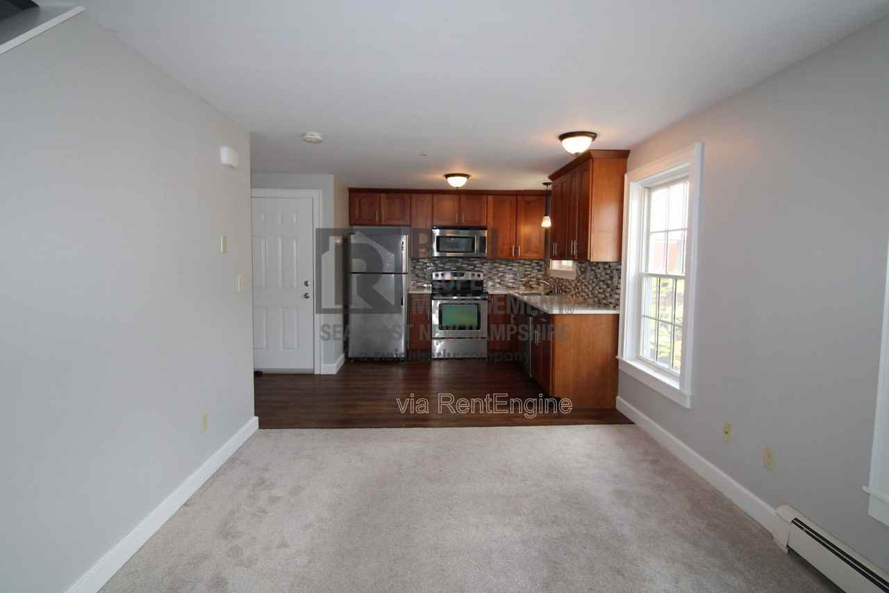 55 Hanover St #C - Photo 7 of 21