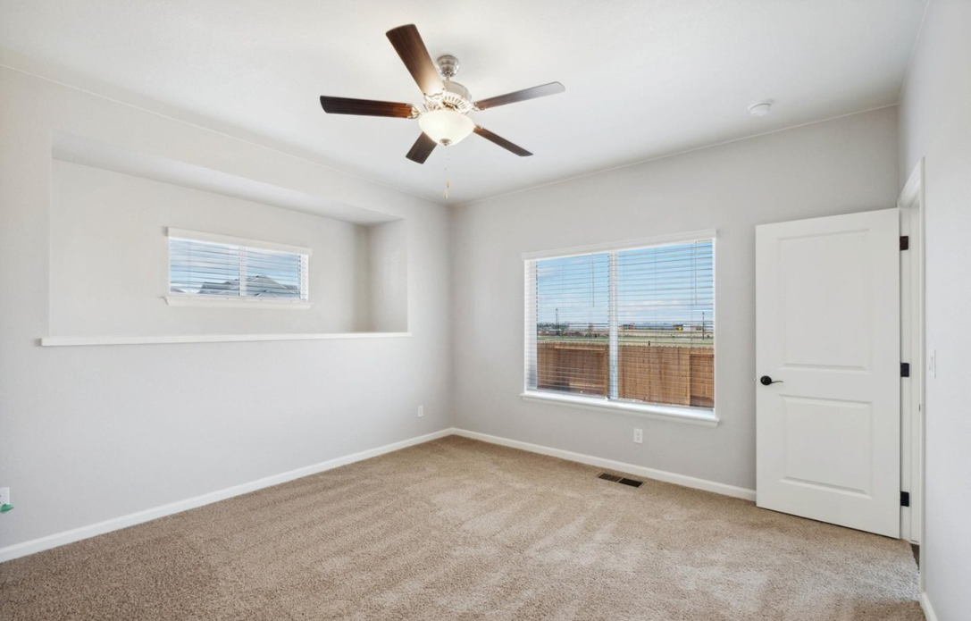 828 Hearthstone Ave - Photo 6 of 16