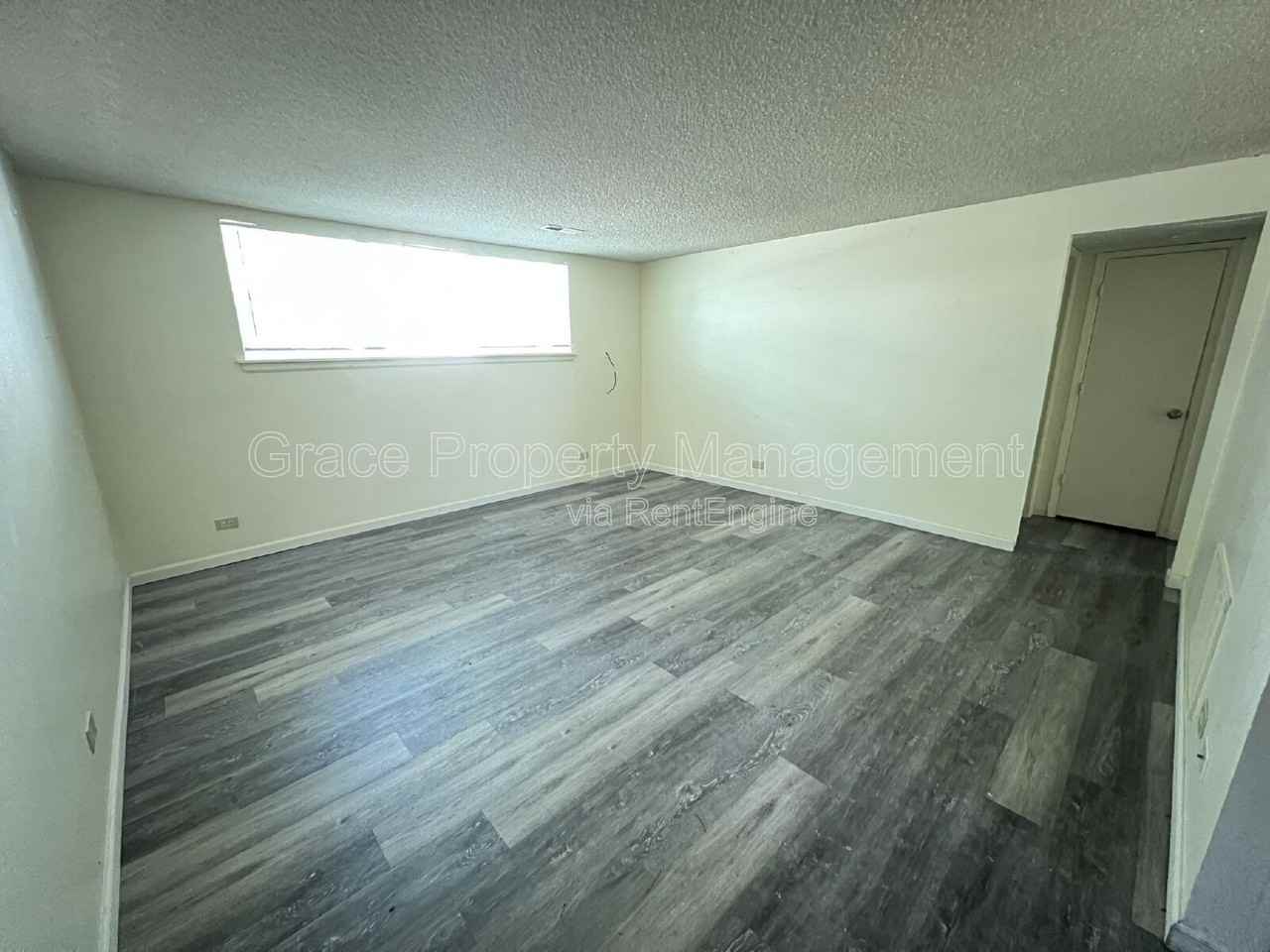 9370 E Girard Ave #8 - Photo 5 of 19