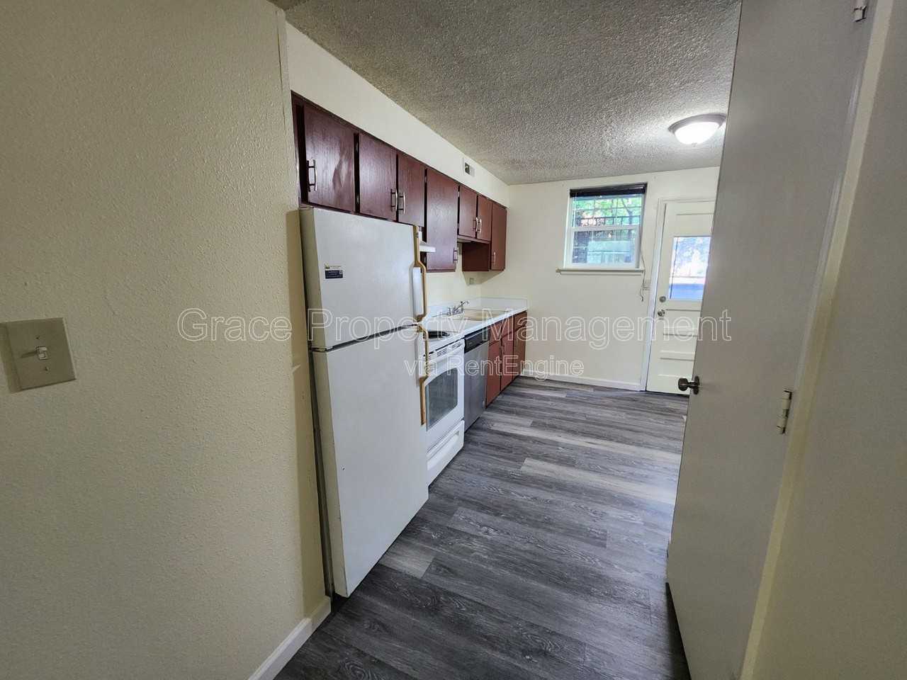 9370 E Girard Ave #8 - Photo 7 of 19