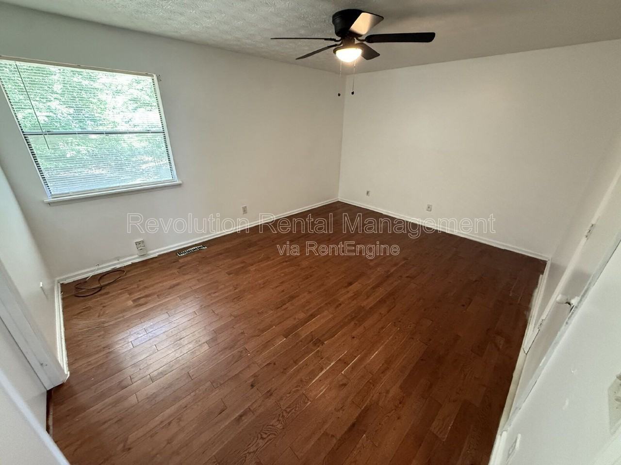 6645 Smoke Ridge Dr - Photo 6 of 11