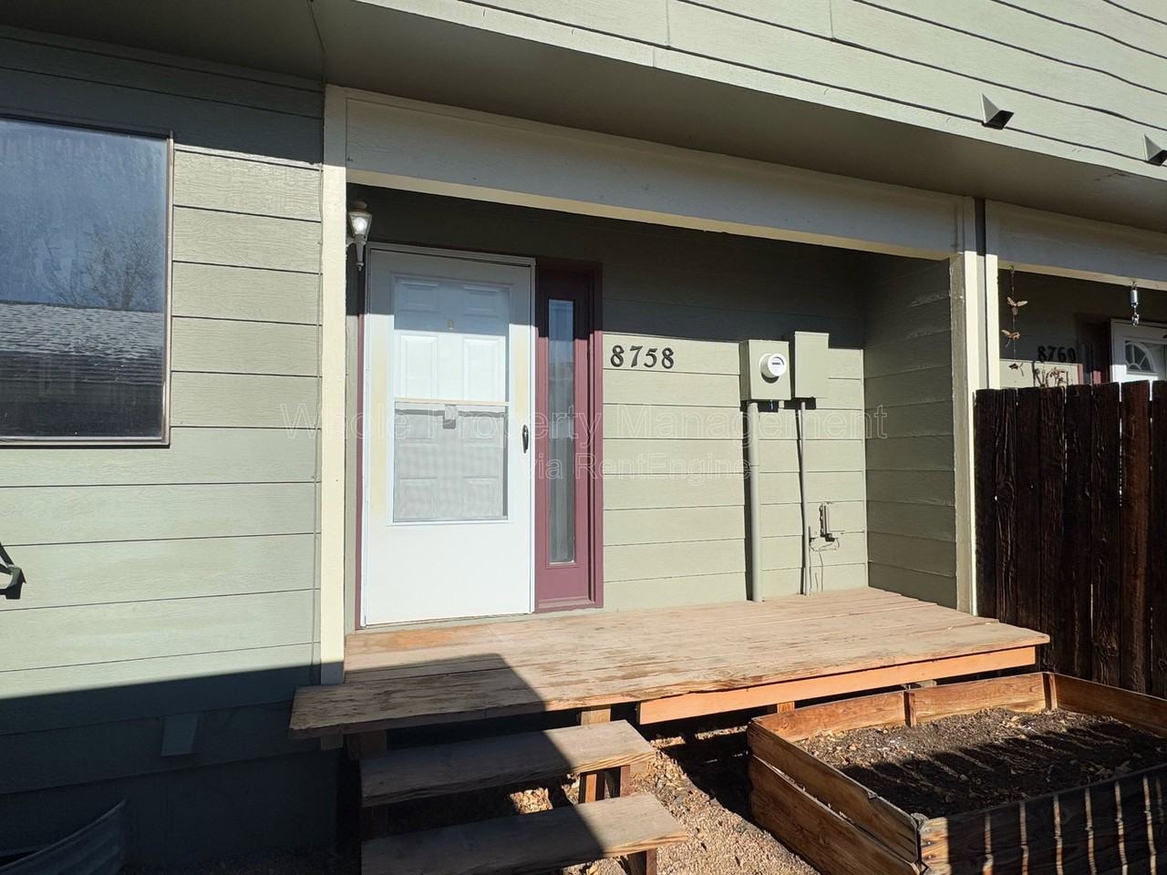 8758 Carr Loop - Photo 4 of 36