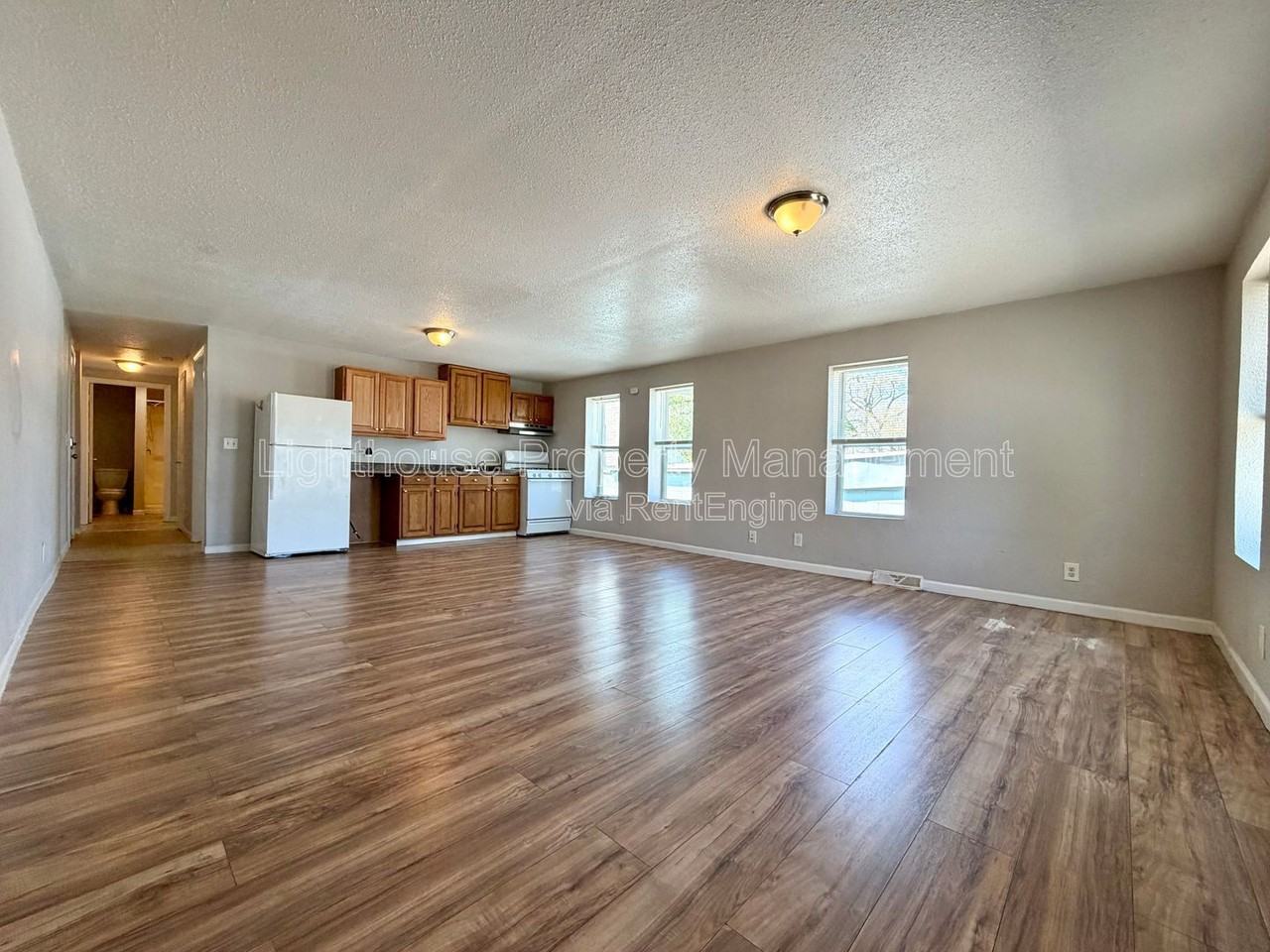 273 E Forest Ave #6 - Photo 3 of 16