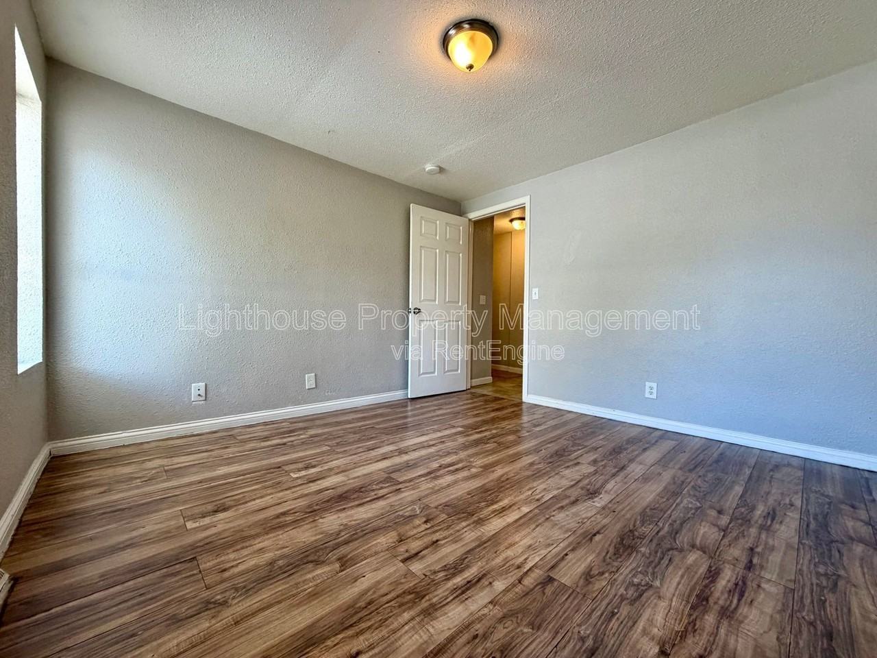 273 E Forest Ave #6 - Photo 6 of 16