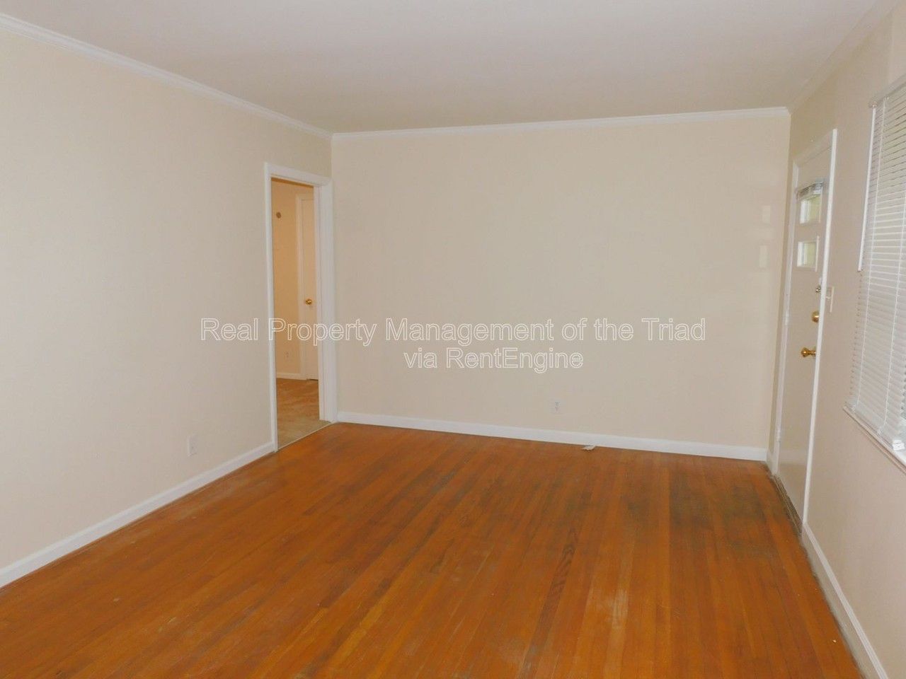 3407 Derby Pl - Photo 7 of 24