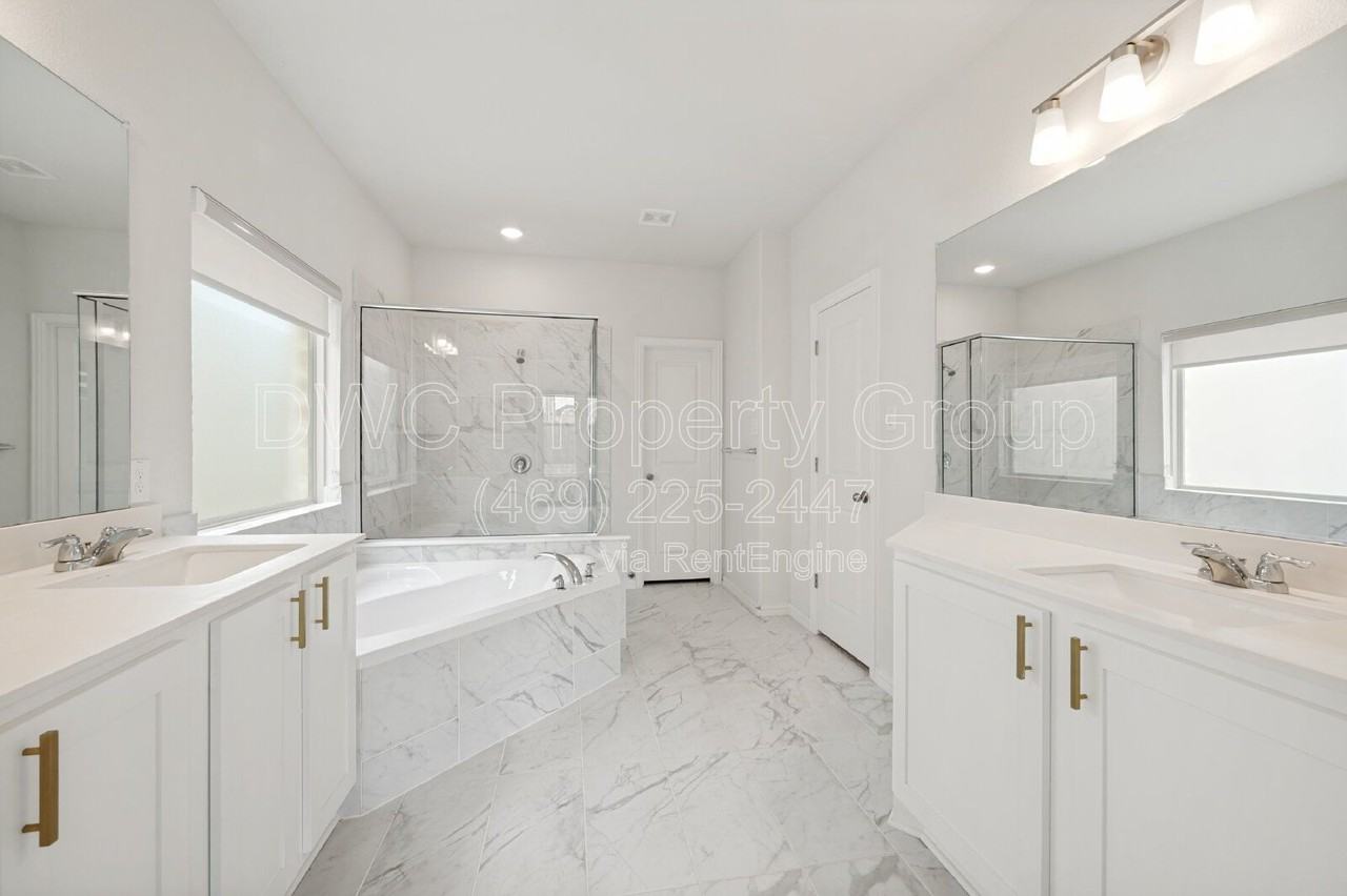 16712 Hidden Cove Dr - Photo 6 of 12