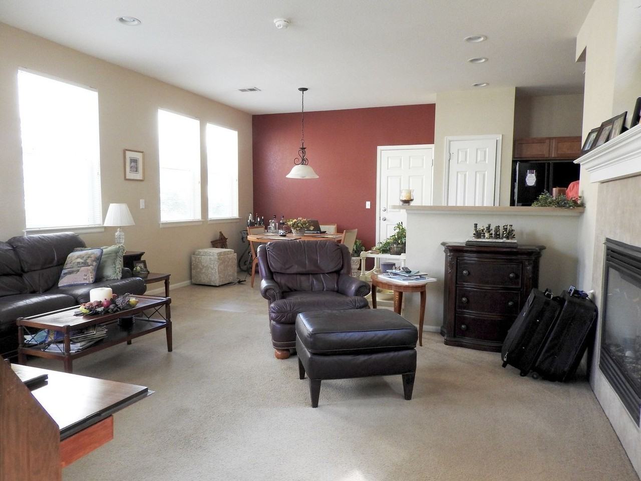 10028 E 28th Ave - Photo 2 of 16