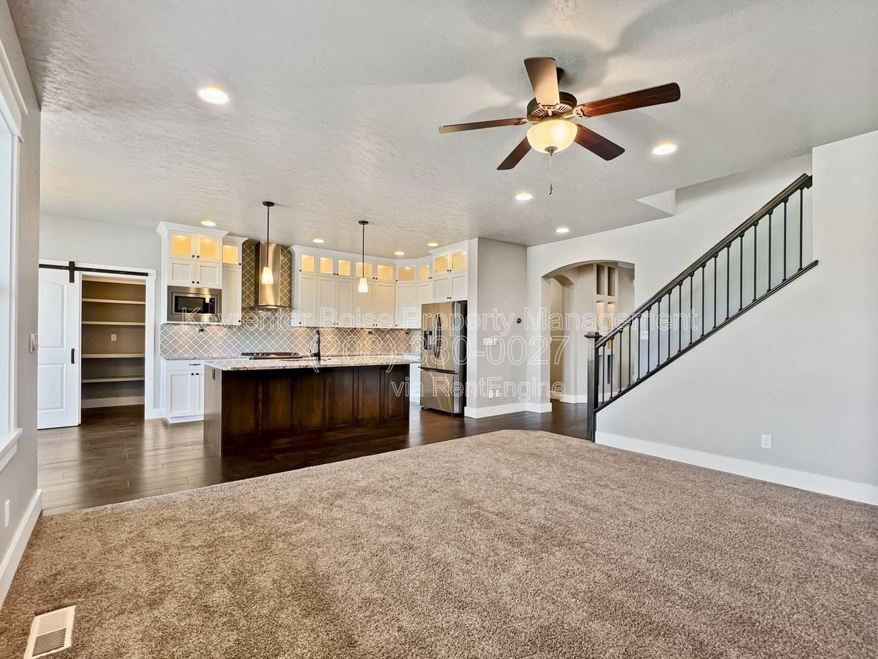 6494 E Bend Ridge St - Photo 3 of 30