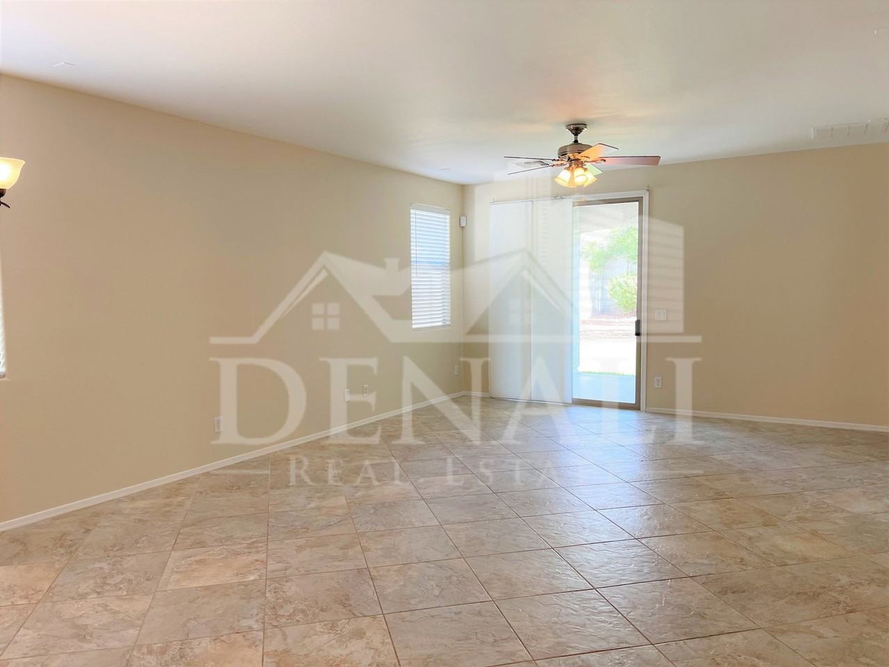22323 N 103rd Dr - Photo 4 of 24