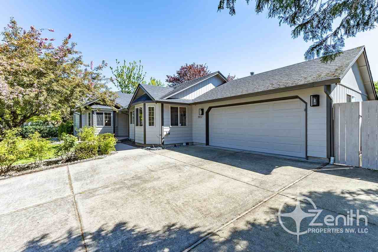 1917 Se 158th Ave