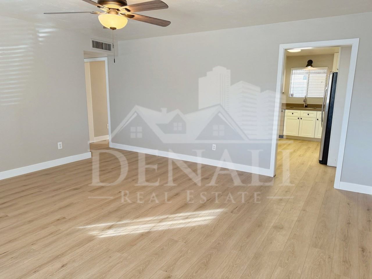 1220 W Romo Jones St - Photo 4 of 26