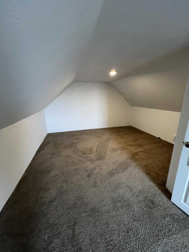 620 Hospital Rd #14983534 - Photo 3 of 19