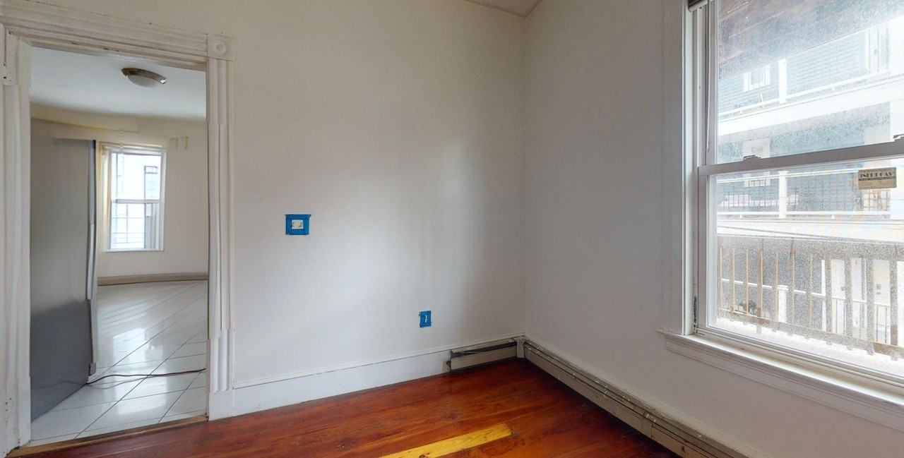 19 Newport St. - Photo 4 of 43