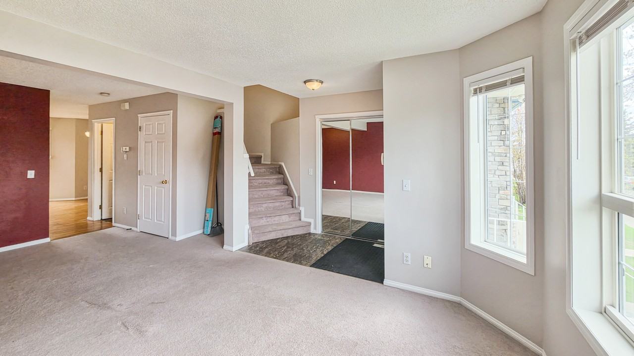171 Taravista St Ne - Photo 6 of 33