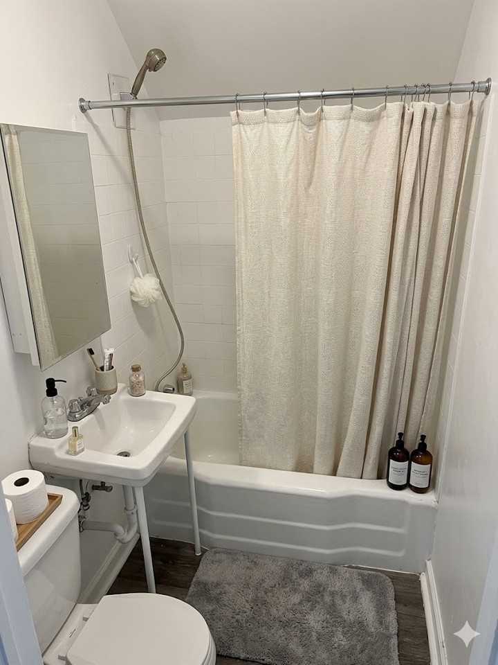 520 Park Ave #4 - Photo 3 of 4