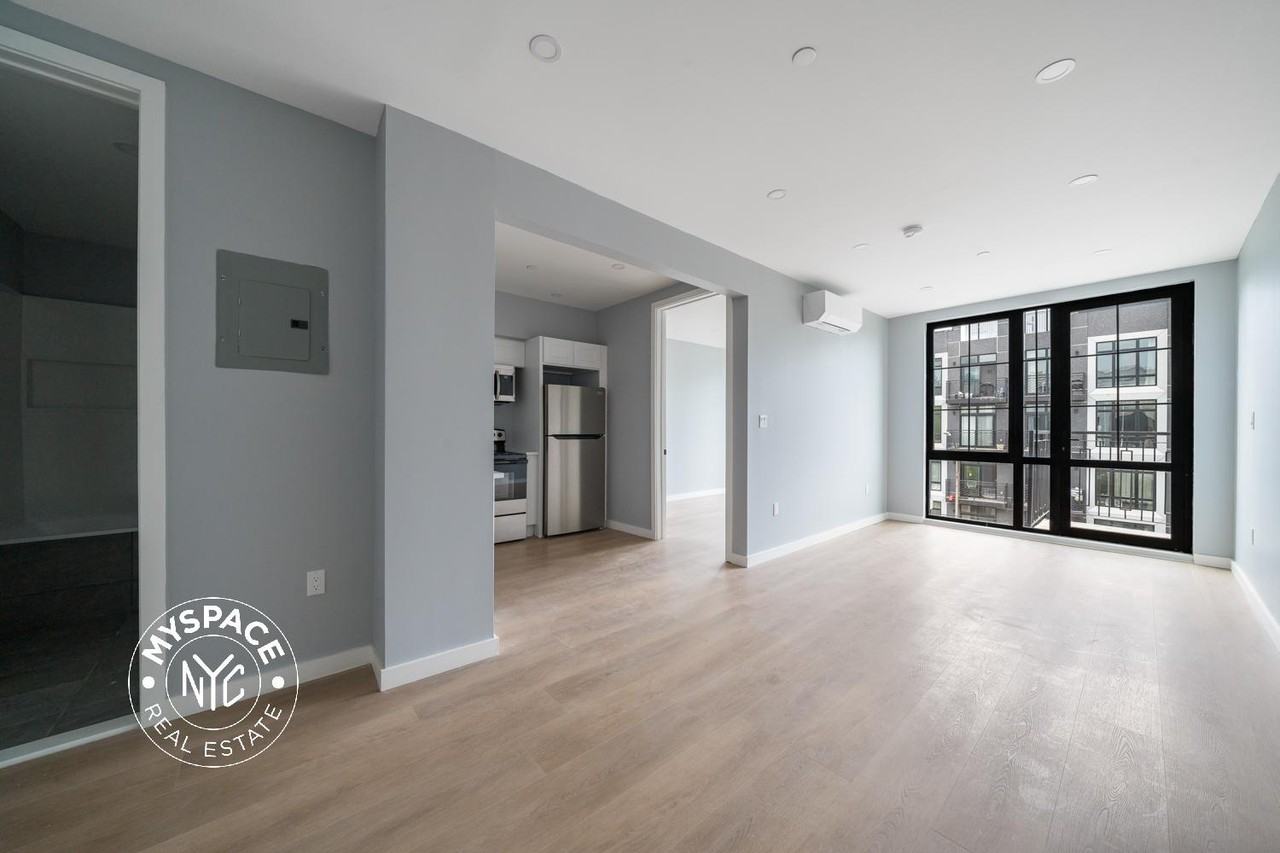 3509 Farragut Rd #4A