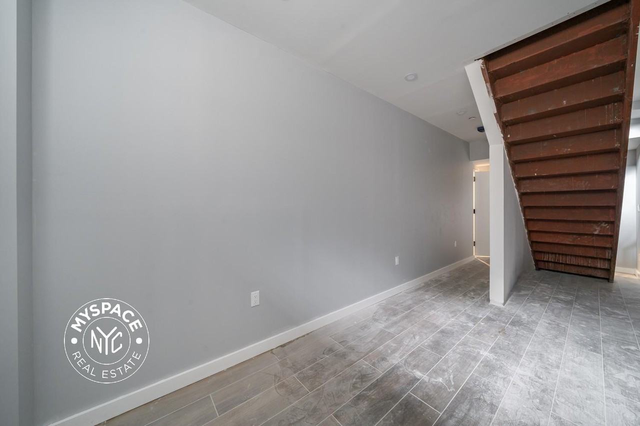 3511 Farragut Rd #1B - Photo 7 of 9