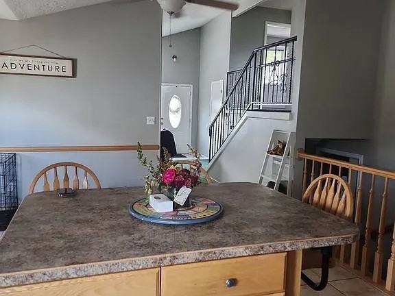 514 Pinecone Dr - Photo 6 of 13