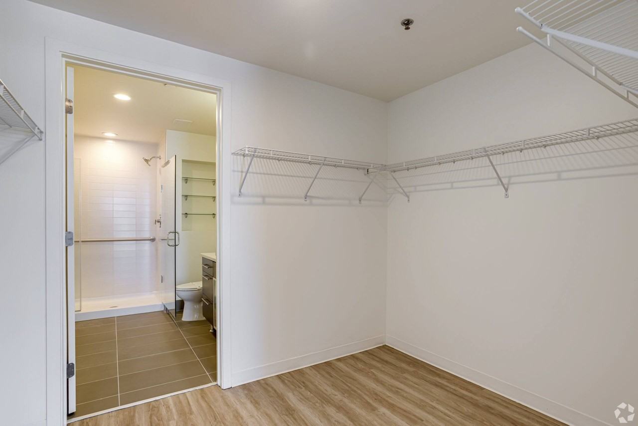1330 Boylston - Photo 7 of 36