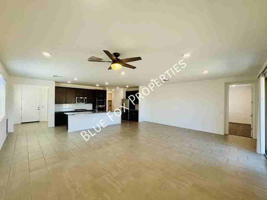 3080 W Chalfont Dr - Photo 5 of 23