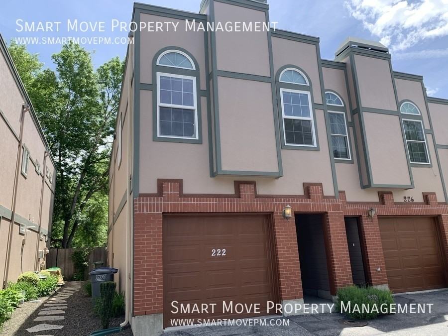 222 S Straughan Ave - Photo 2 of 31