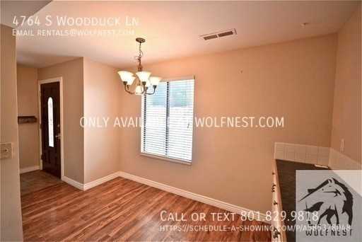 4764 S Woodduck Ln - Photo 4 of 26