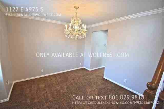 1127 E 4975 S - Photo 4 of 46