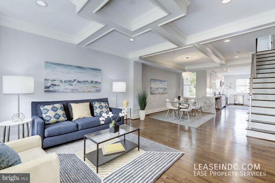 2129 4th St Ne - Photo 3 of 30