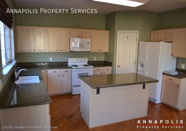 2701 Thornbrook Ct - Photo 4 of 36