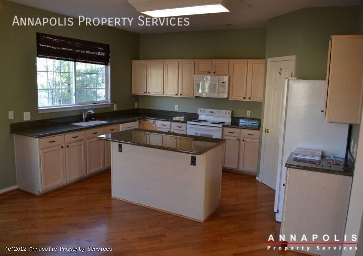 2701 Thornbrook Ct - Photo 5 of 36