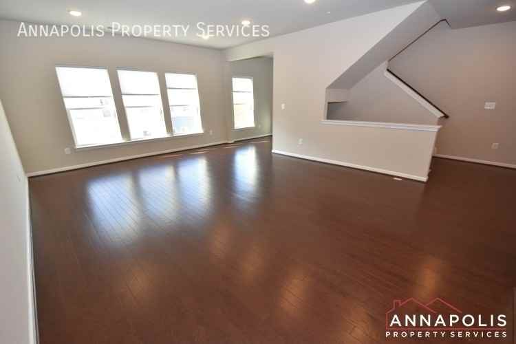 122 Lejeune Way - Photo 7 of 26