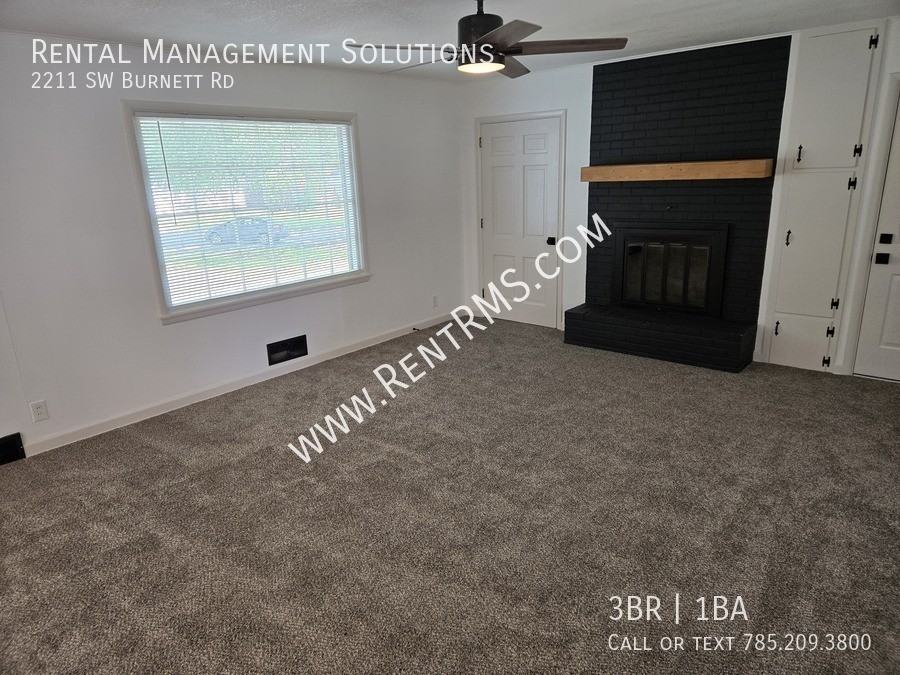 2211 Sw Burnett Rd - Photo 5 of 22