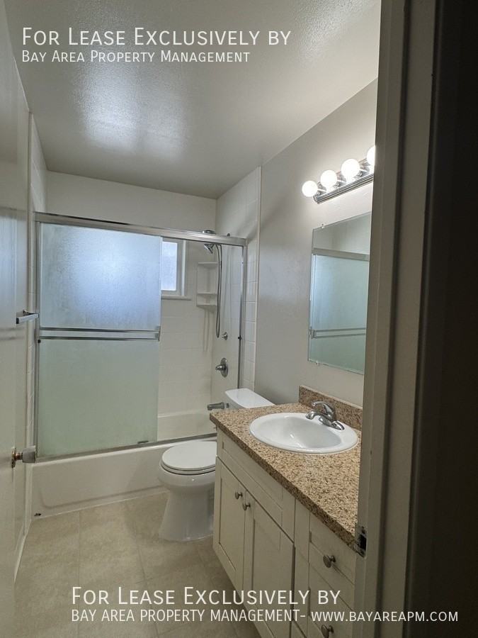 1146 Pierce St #3 - Photo 7 of 9
