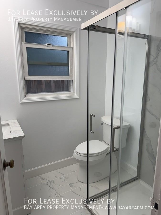 1965 Euclid Ave #4 - Photo 5 of 8