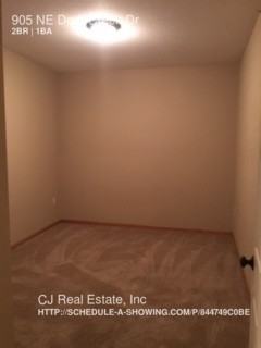 905 Ne Deer Creek Dr - Photo 3 of 11