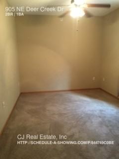 905 Ne Deer Creek Dr - Photo 5 of 11