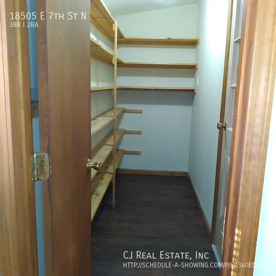 18505 E 7th St N - Photo 4 of 10