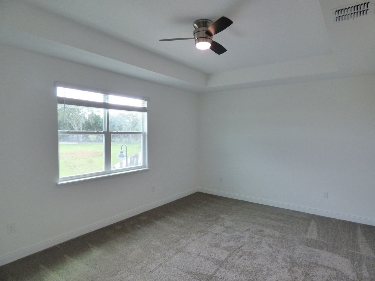 1403 Broad Wing Ln - Photo 7 of 16