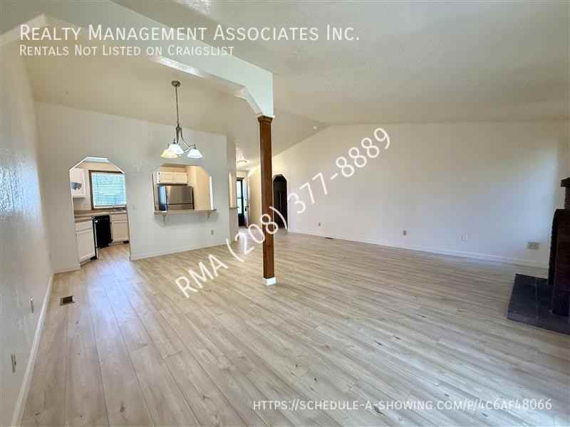 4773 N Mirth Pl - Photo 5 of 15