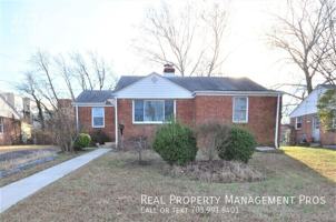 featured image of 2723 School St