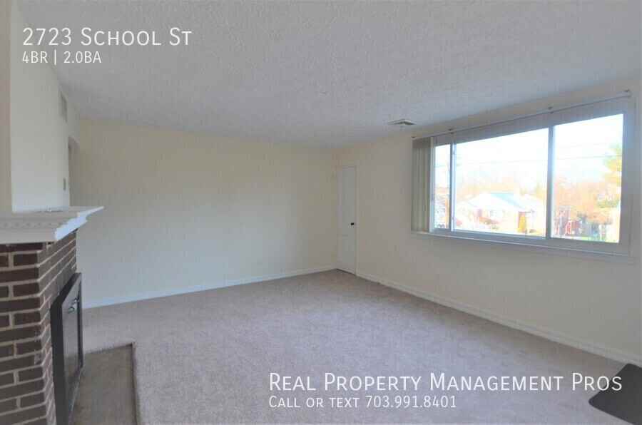 2723 School St - Photo 6 of 34