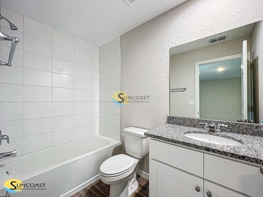 3367 S Dalton Ter - Photo 3 of 32