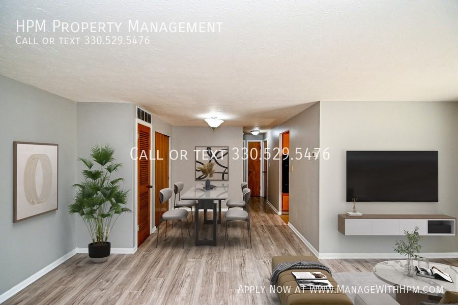842 S Green Rd #6 - Photo 3 of 15