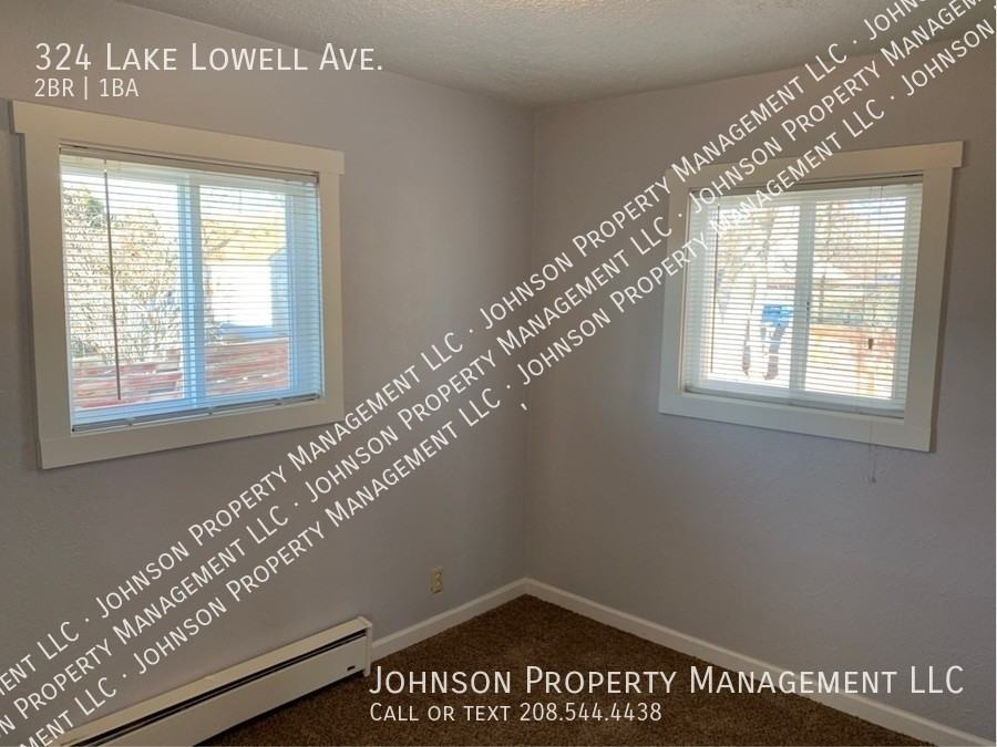 324 Lake Lowell Ave - Photo 7 of 10